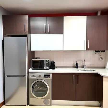 Luistarrak Apartment- Free Parking * San Sebastián
