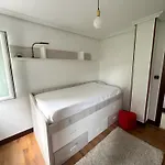 Apartment Luistarrak Apartment- Free Parking