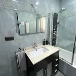 Luistarrak Apartment- Free Parking *