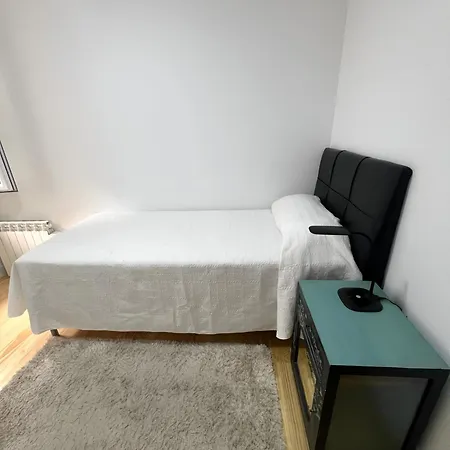 Luistarrak Apartment- Free Parking Apartment San Sebastian